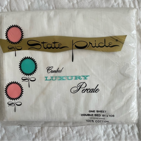 NWT Full White Flat Sheet - Picture 1 of 6